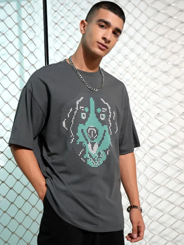Highlander Men Grey Printed Round Neck Oversized Fit T-Shirt