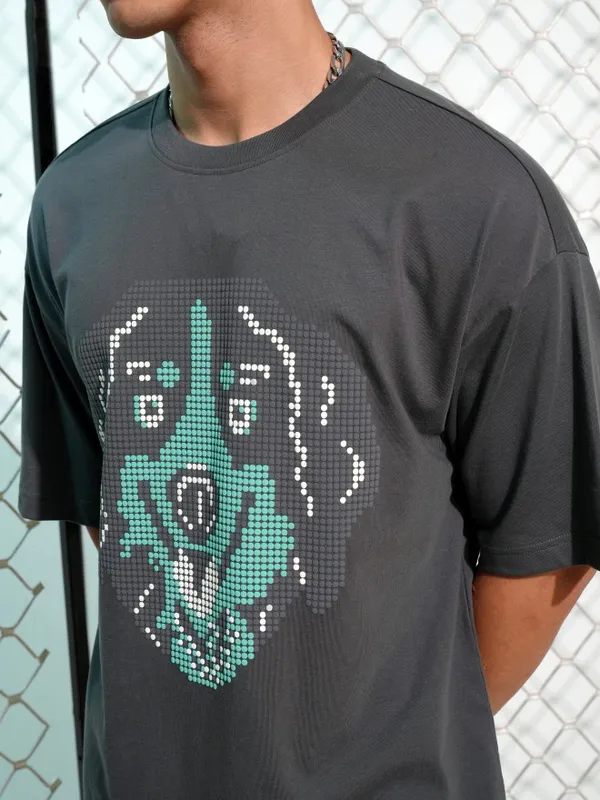 Highlander Men Grey Printed Round Neck Oversized Fit T-Shirt