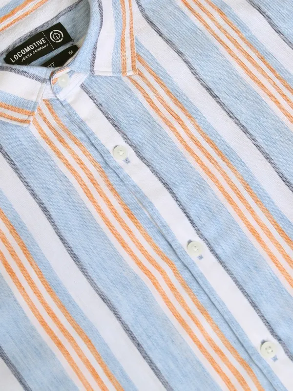 Locomotive Premium Men White Striped Regular Fit Casual Shirt