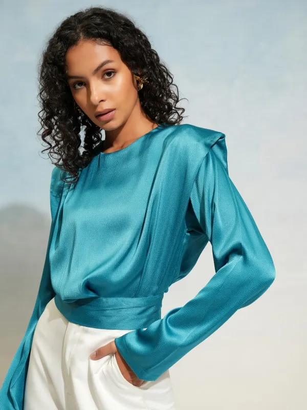 Solid Regular Top