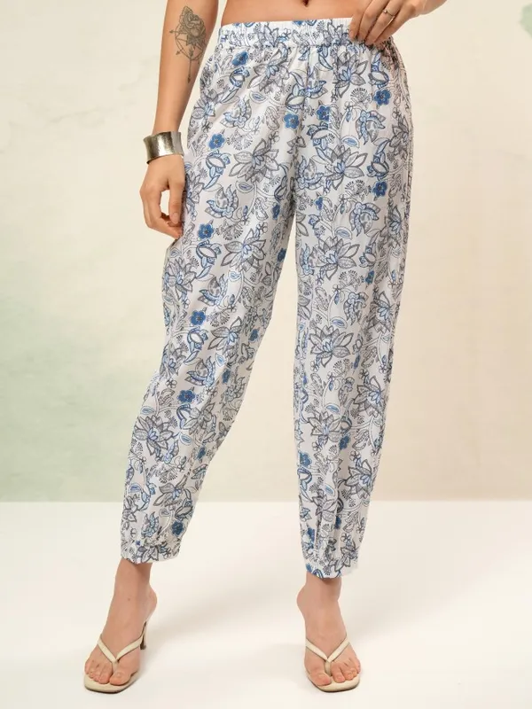 Vishudh Women White Printed Kurta With Trousers And Dupatta
