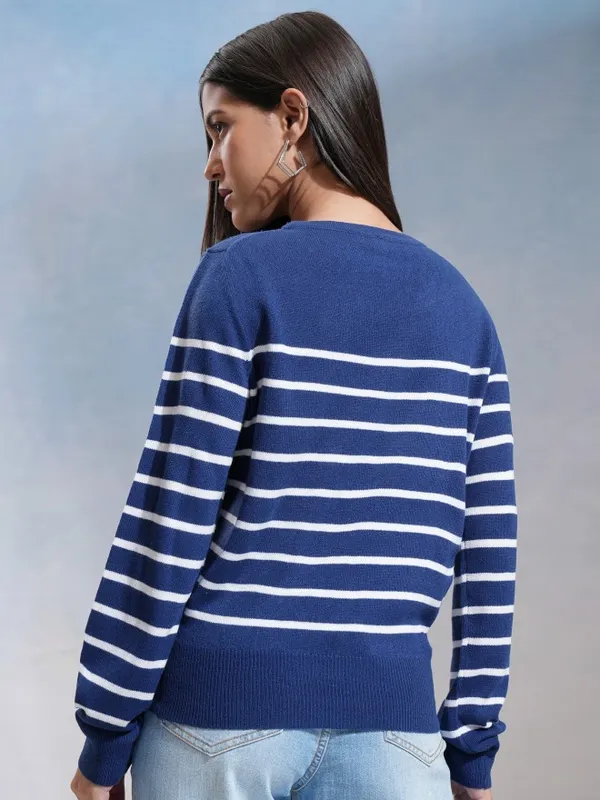 Tokyo Talkies Women Navy Blue Round Neck Sweater