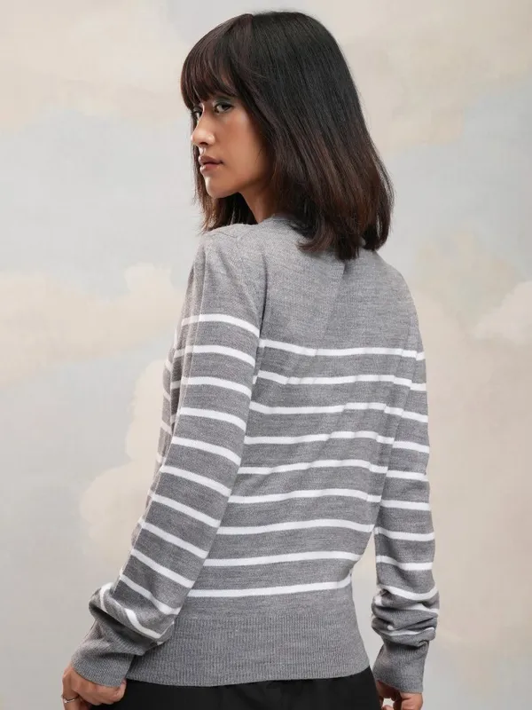 Tokyo Talkies Women Grey Round Neck Sweater