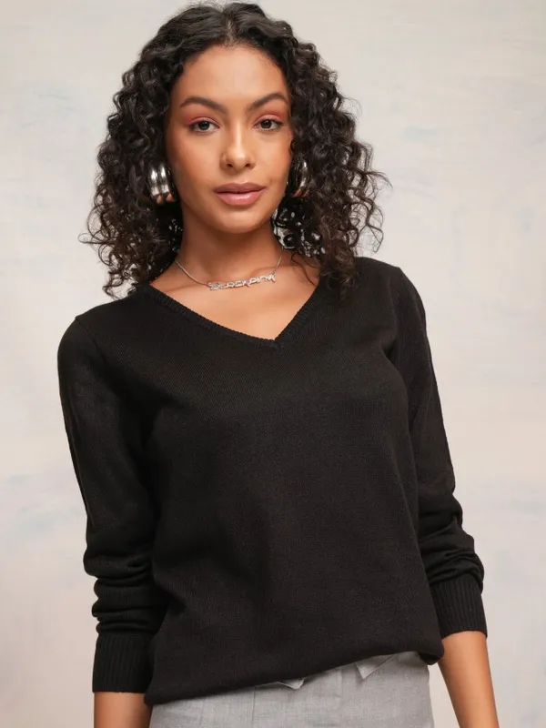 Women Solid Sweater