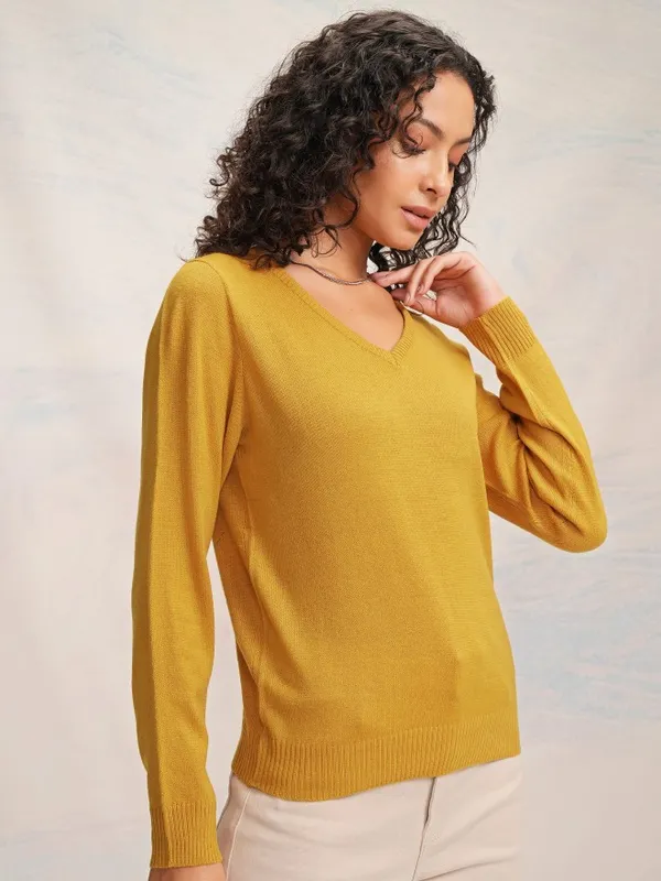 Tokyo Talkies Women Mustard Knitted V-Neck Sweater