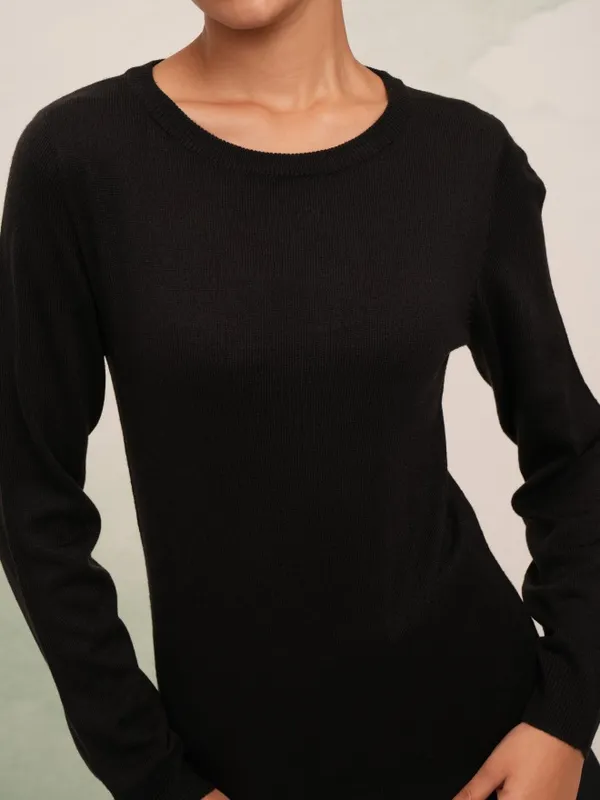 Tokyo Talkies Women Black Round Neck Sweater