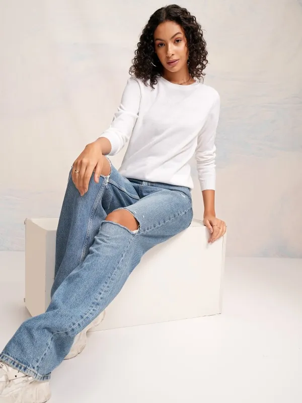Tokyo Talkies Women White Knitted Round Neck Sweater