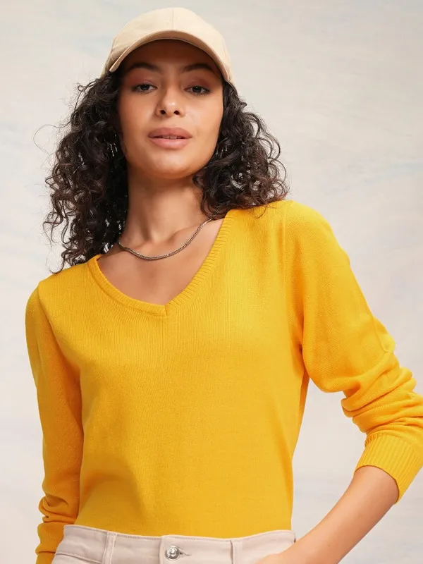 Women Solid Sweater