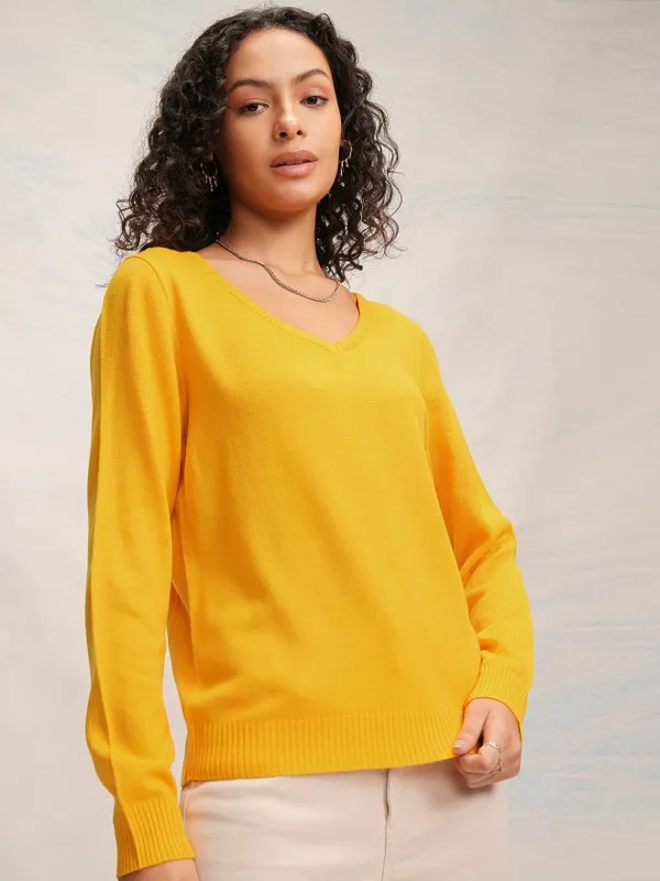 Tokyo Talkies Women Mustard Knitted V-Neck Sweater