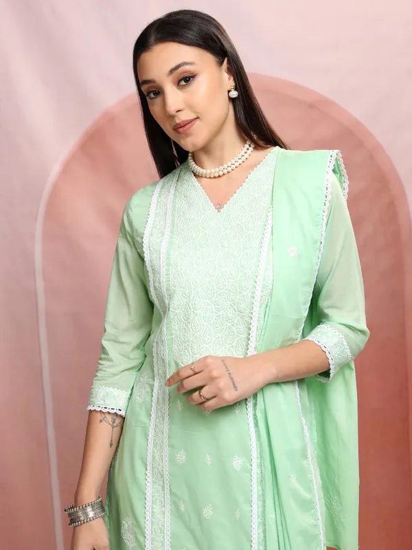 Vishudh Women Green Embroidered Kurta With Trouser And Dupatta