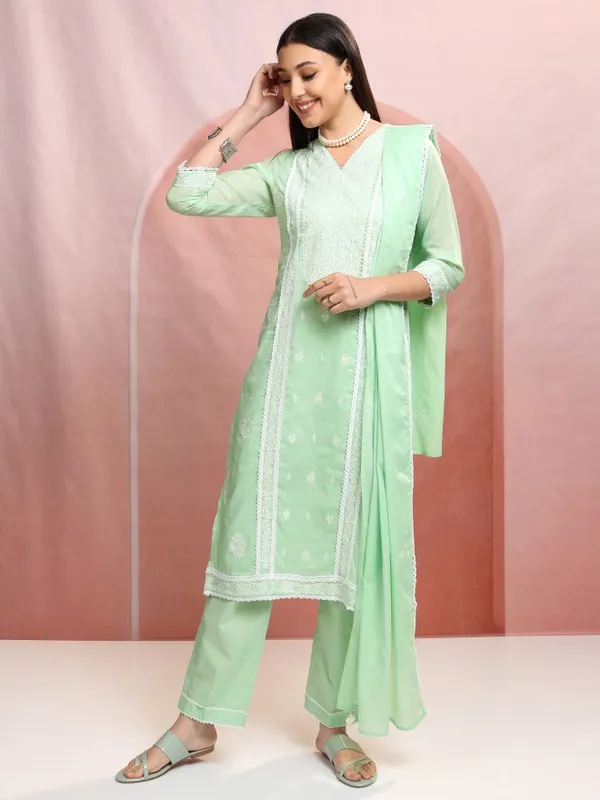 Vishudh Women Green Embroidered Kurta With Trouser And Dupatta