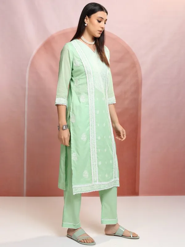 Vishudh Women Green Embroidered Kurta With Trouser And Dupatta