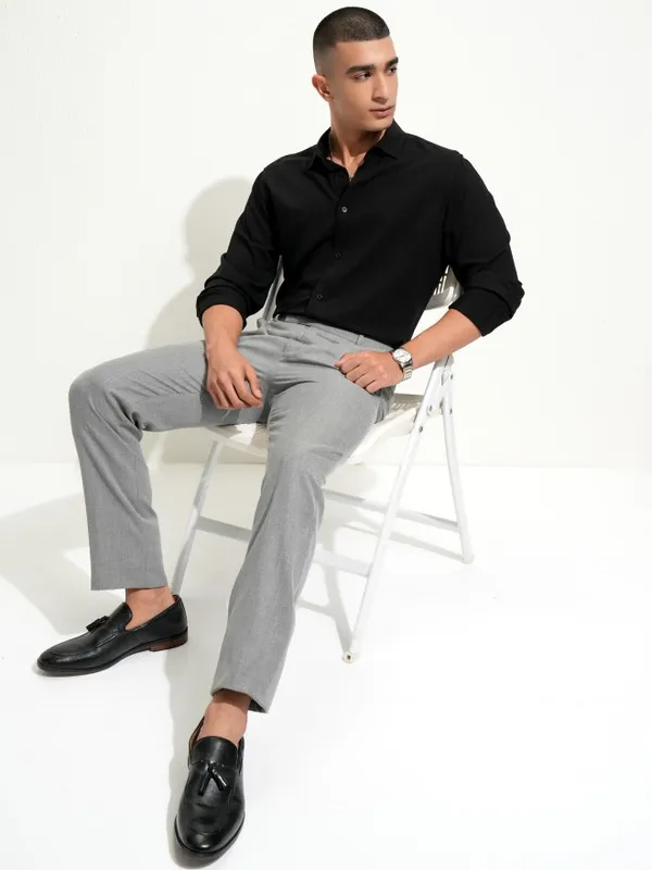 Men Slim Fit Casual Shirt