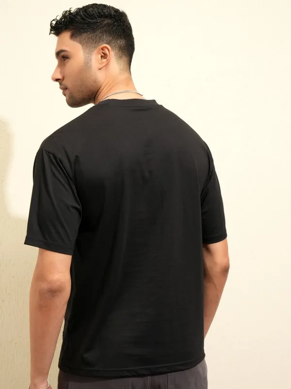 Locomotive Premium Men Black Printed Round Neck T-Shirt