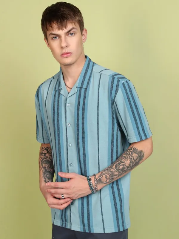 Men Relaxed Fit Casual Shirt
