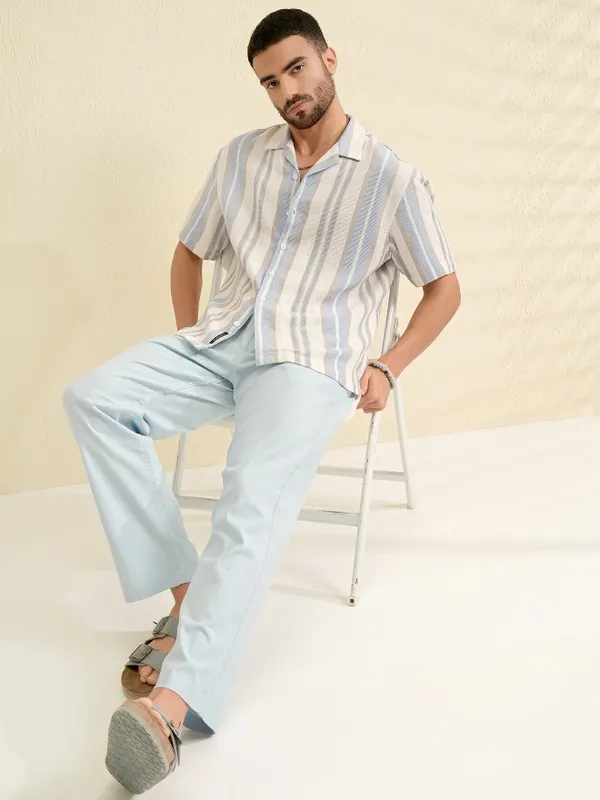 Locomotive Men Blue Striped Oversized Fit Casual Shirt