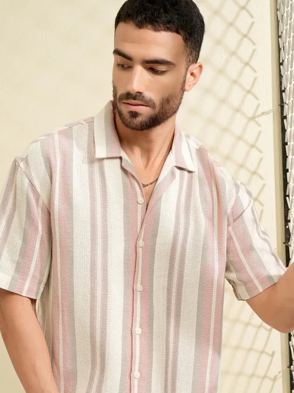 Locomotive Men Pink Striped Oversized Fit Casual Shirt