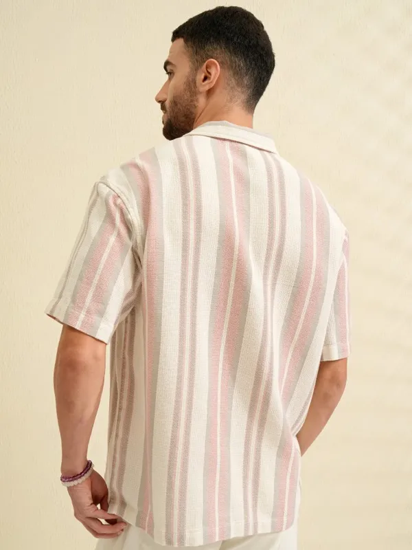 Locomotive Men Pink Striped Oversized Fit Casual Shirt