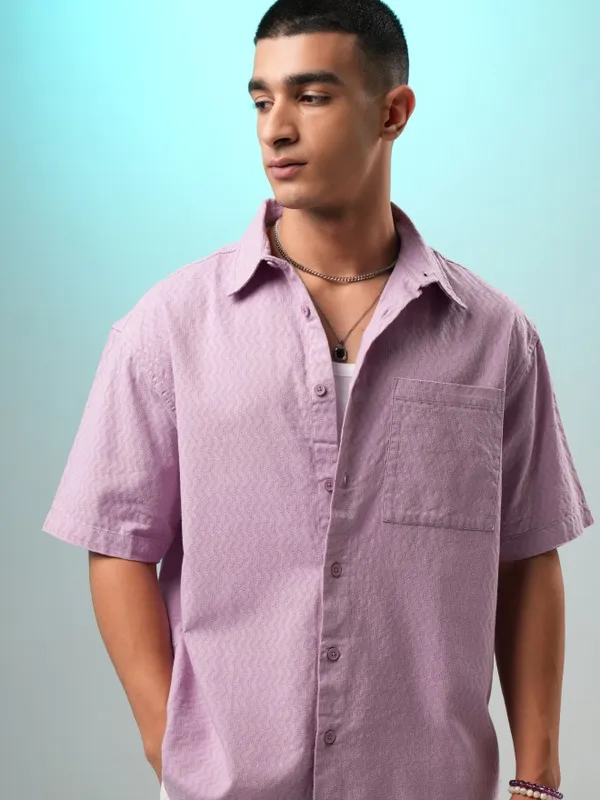 Highlander Men Pink Textured Oversized Fit Casual Shirt