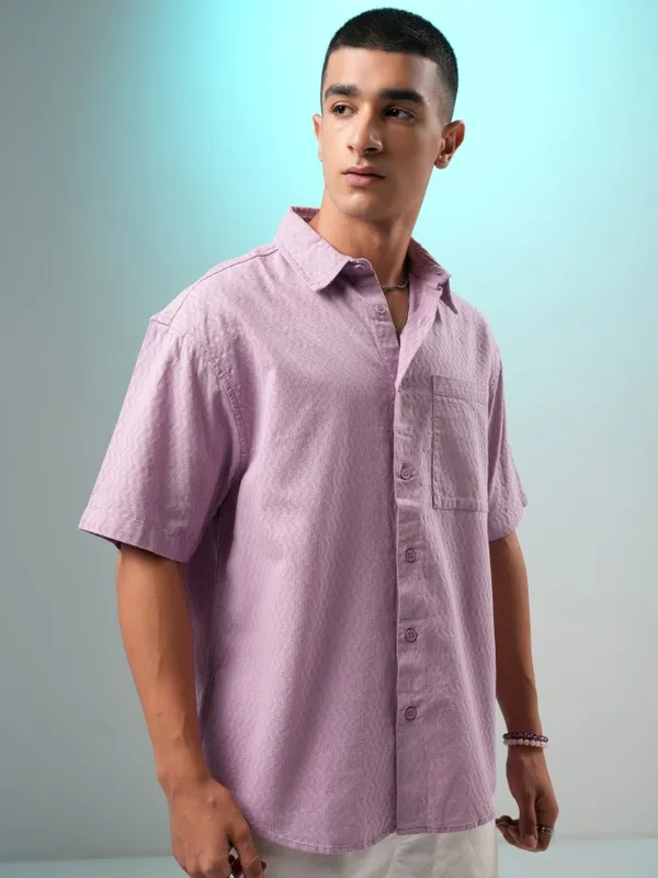 Highlander Men Pink Textured Oversized Fit Casual Shirt