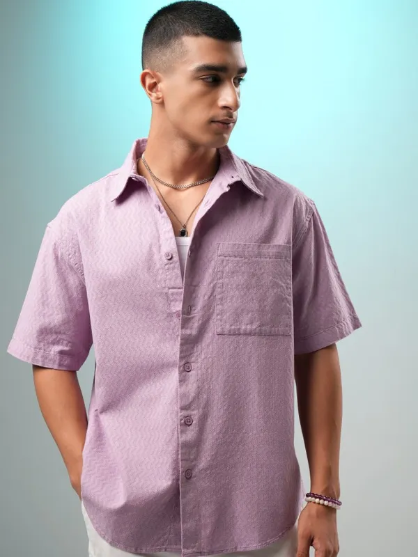Highlander Men Pink Textured Oversized Fit Casual Shirt