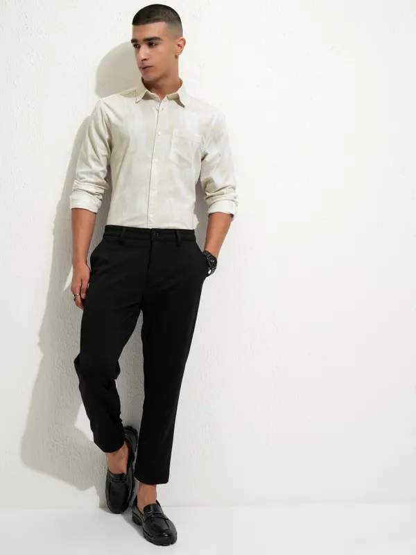 Men Regular Fit Casual Shirt