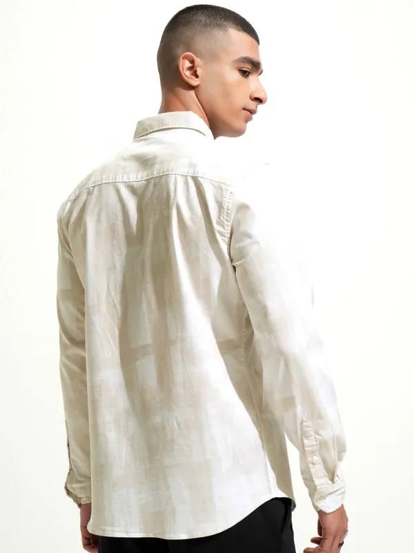Men Regular Fit Casual Shirt