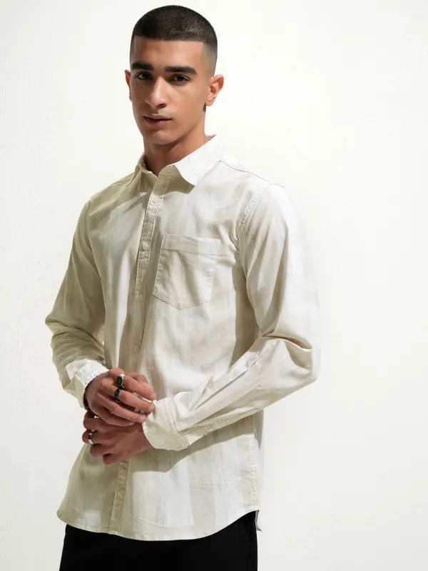 Highlander Men Beige Regular Fit Casual Shirt