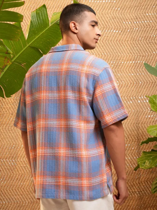 Highlander Men Blue Checked Oversized Fit Casual Shirt