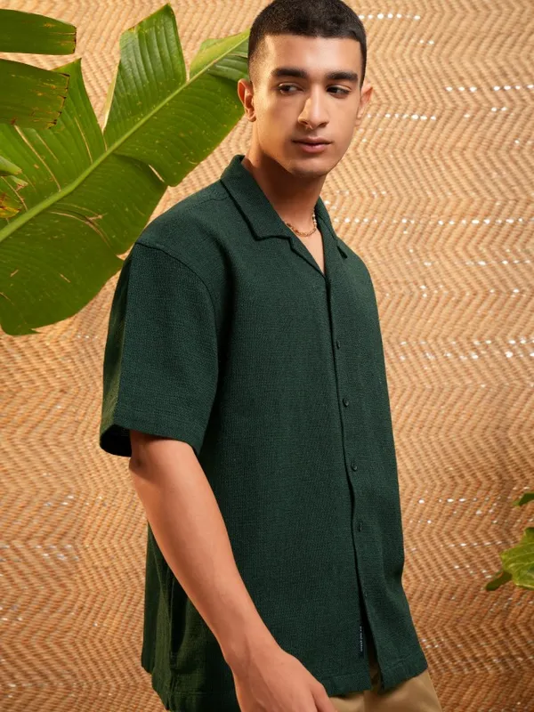 Highlander Men Green Solid Oversized Fit Casual Shirt