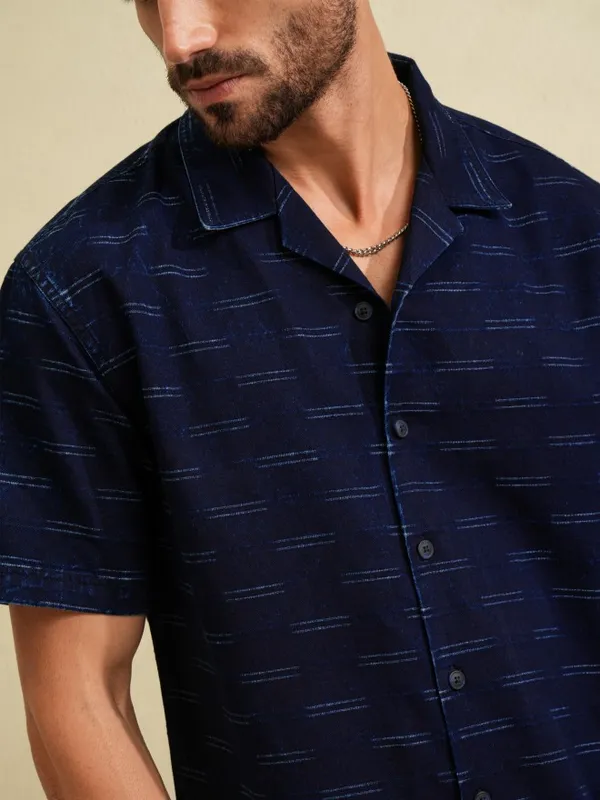 Locomotive Men Navy Blue Printed Relaxed Fit Casual Shirt