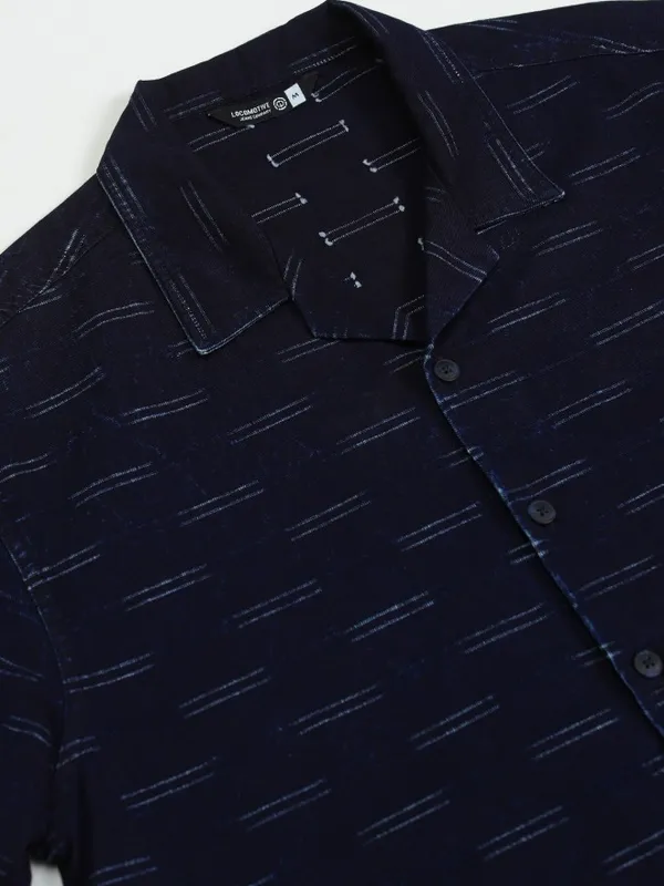 Locomotive Men Navy Blue Printed Relaxed Fit Casual Shirt
