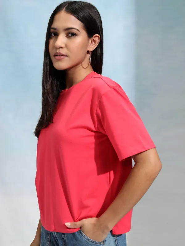 Tokyo Talkies Women Pink Solid Round Neck T-Shirt
