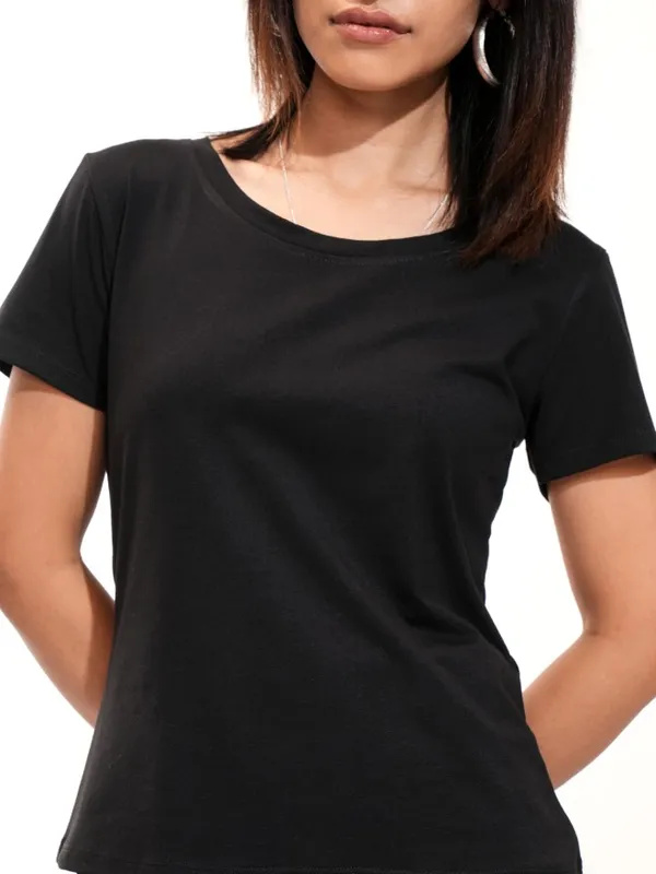 Tokyo Talkies Women Black Solid Round Neck T-Shirt
