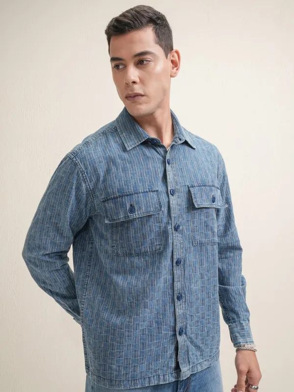 Locomotive Premium Men Navy Blue Checked Oversized Fit Casual Shirt