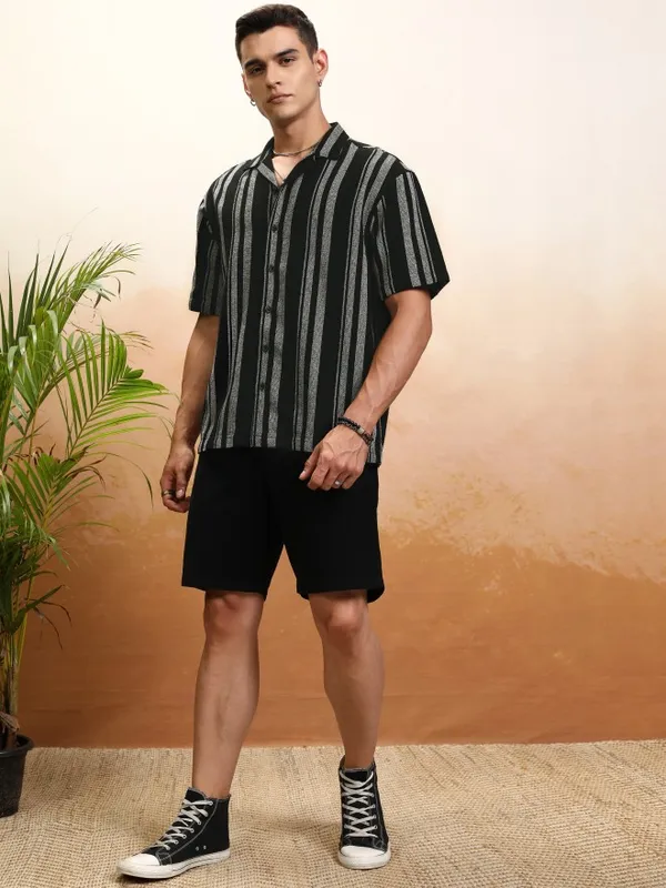 Highlander Men Black Striped Oversized Fit Casual Shirt