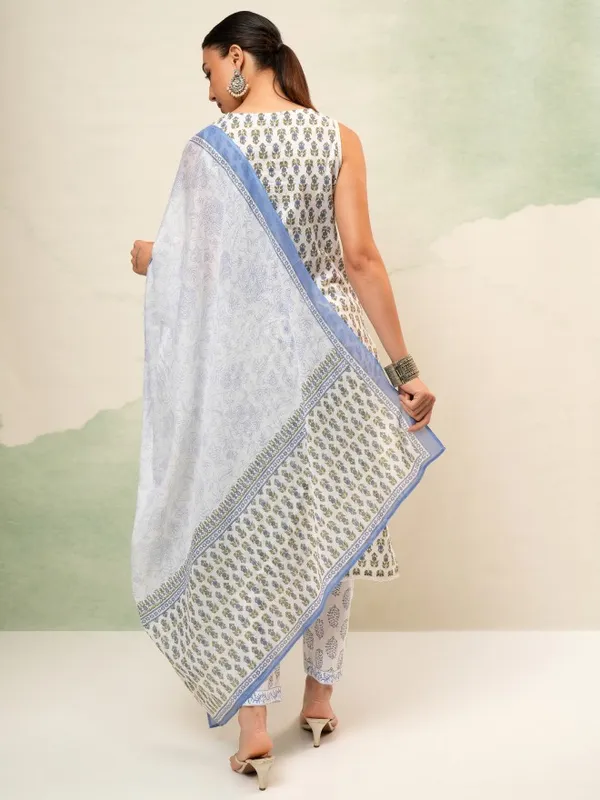 Vishudh Women White Kurta With Trousers And Dupatta