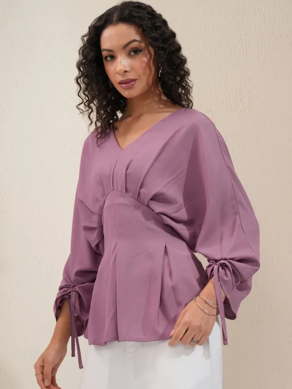 Tokyo Talkies Women Purple Solid Asymmetrical Hem Top