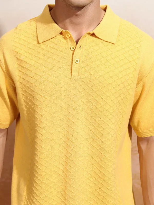 Highlander Men Yellow Solid Polo Collar T-Shirt