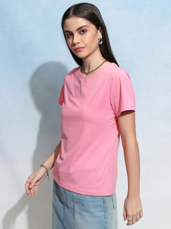 Tokyo Talkies Women Pink Solid Round Neck T-Shirt