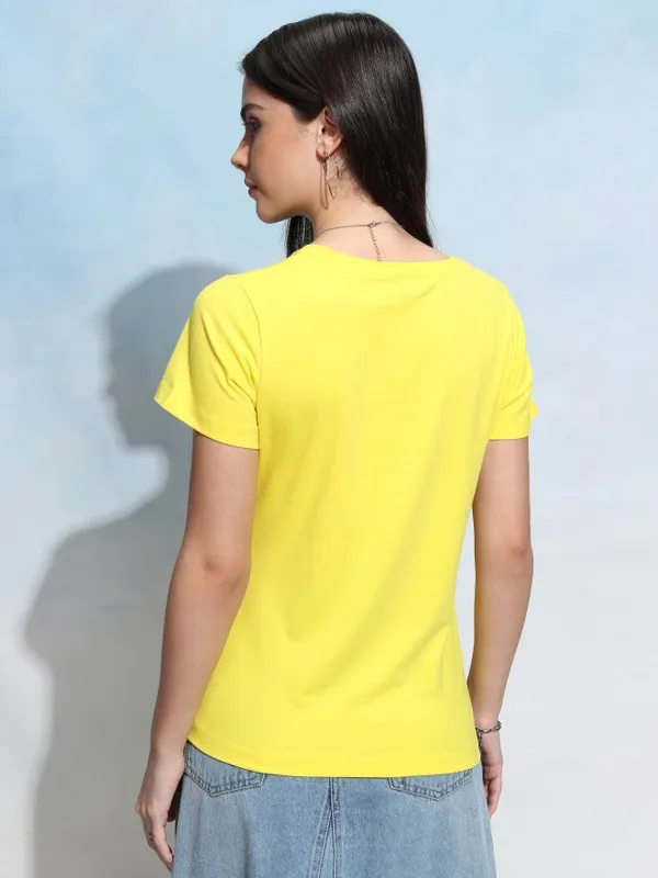 Tokyo Talkies Women Yellow Solid Round Neck T-Shirt