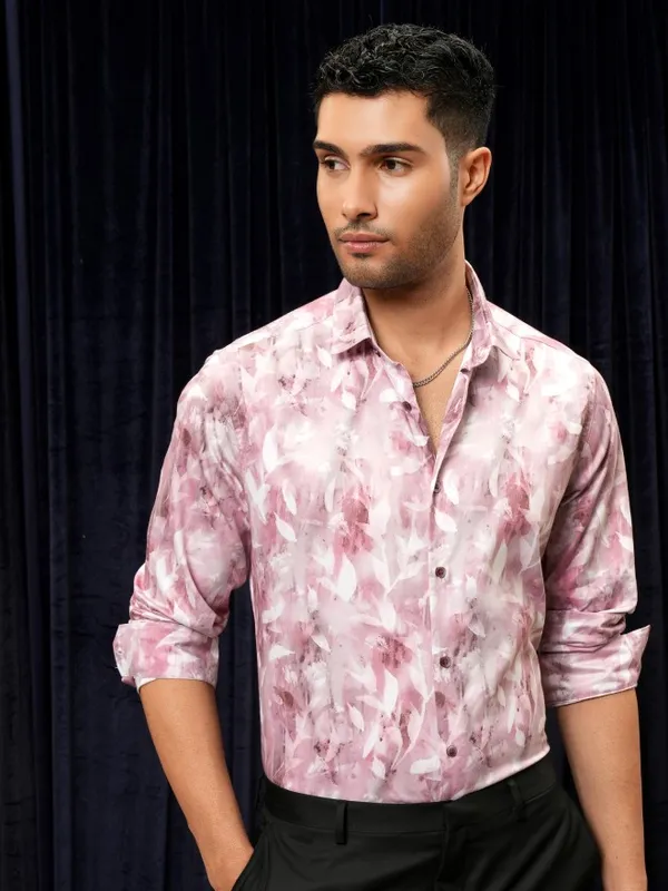 Men Slim Fit Casual Shirt