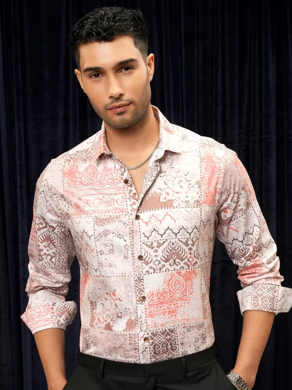 Locomotive Premium Men Pink Printed Slim Fit Casual Shirt