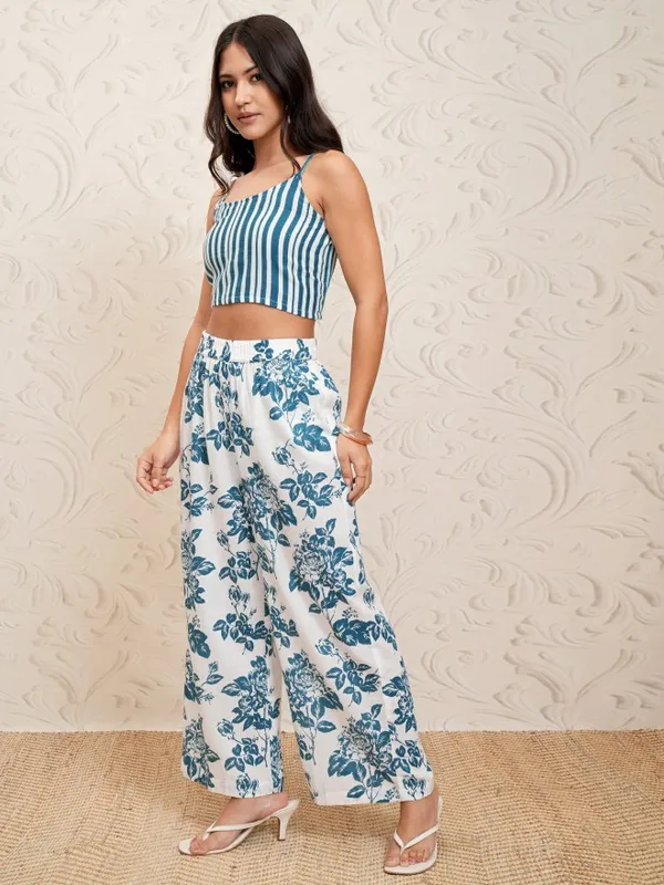 Vishudh Women White Top With Palazzos