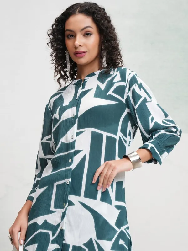 Vishudh Women Teal Tunic With Skirt