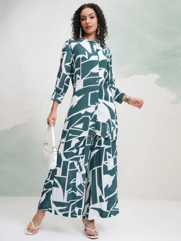 Vishudh Women Teal Tunic With Skirt