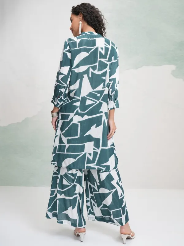 Vishudh Women Teal Tunic With Skirt