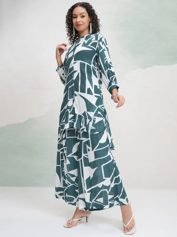 Vishudh Women Teal Tunic With Skirt