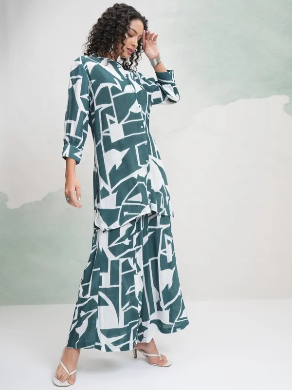 Vishudh Women Teal Tunic With Skirt