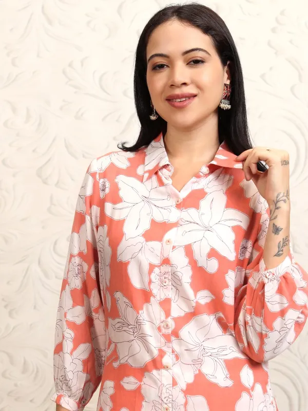 Vishudh Women Coral Shirt With Trouser